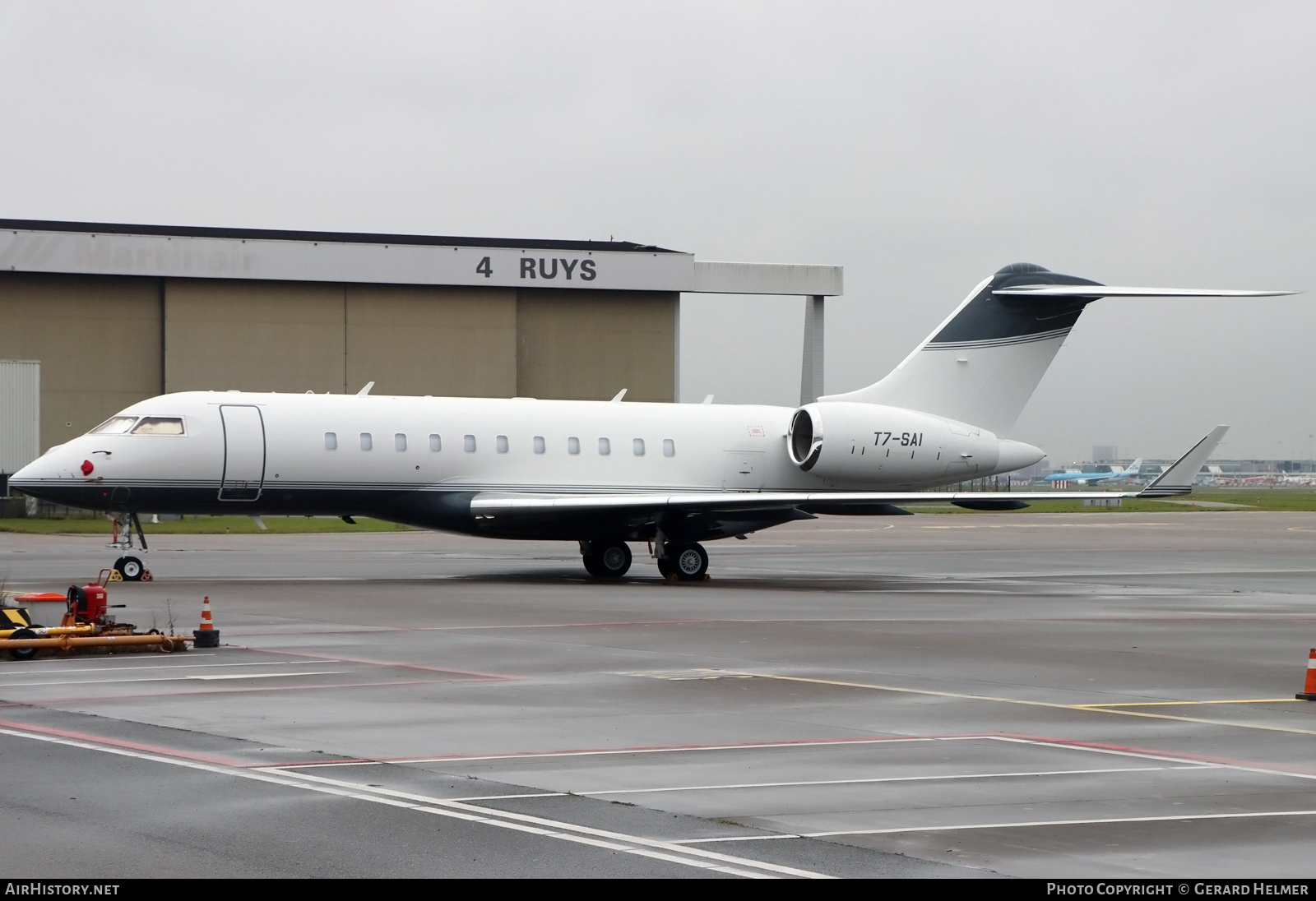 Aircraft Photo of T7-SAI | Bombardier Global 5000 (BD-700-1A11) | AirHistory.net #433801