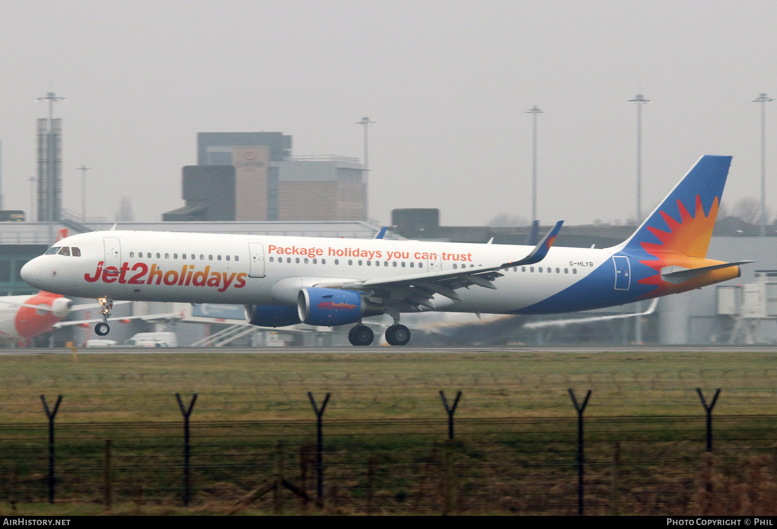Aircraft Photo of G-HLYB | Airbus A321-211 | Jet2 Holidays | AirHistory.net #433809