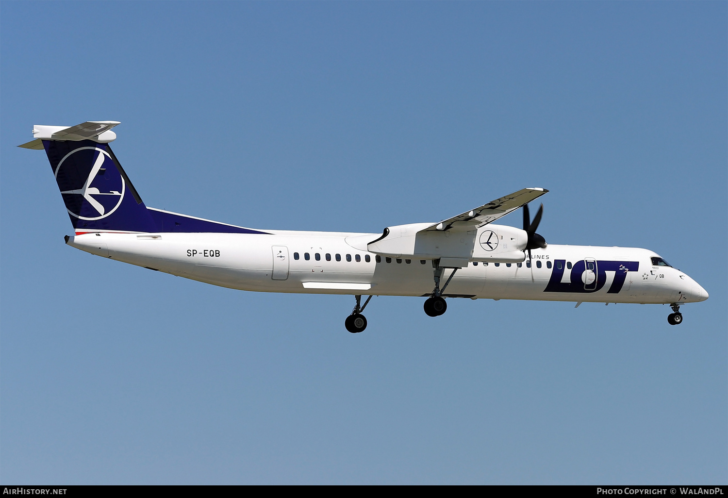 Aircraft Photo of SP-EQB | Bombardier DHC-8-402 Dash 8 | LOT Polish Airlines - Polskie Linie Lotnicze | AirHistory.net #433867