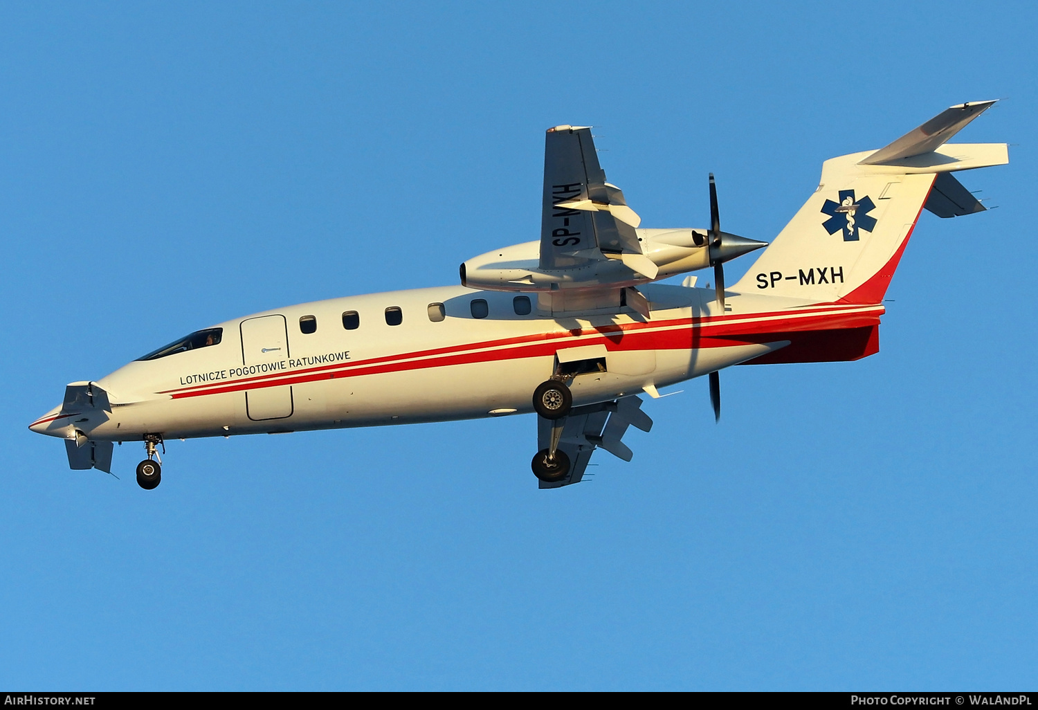 Aircraft Photo of SP-MXH | Piaggio P-180 Avanti | Polish Medical Air Rescue - Lotnicze Pogotowie Ratunkowe - LPR | AirHistory.net #433887