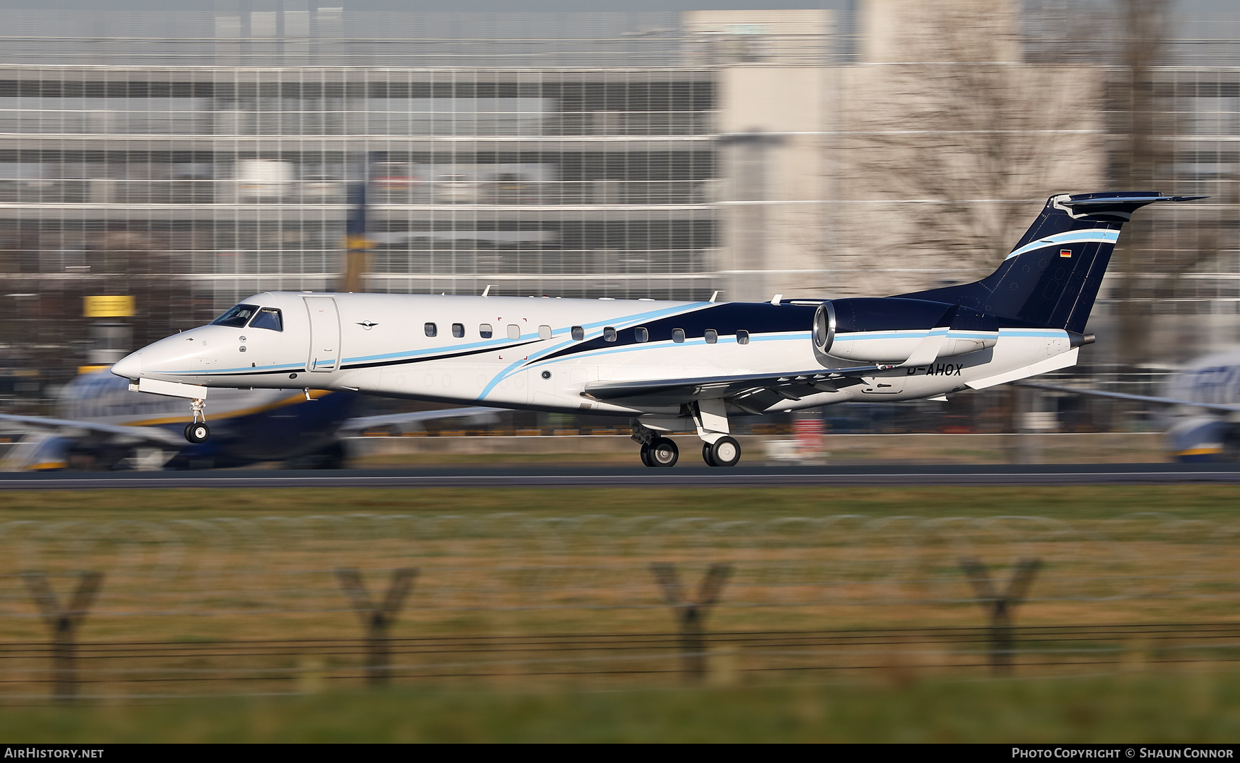 Aircraft Photo of D-AHOX | Embraer Legacy 650 (EMB-135BJ) | AirHistory.net #433957