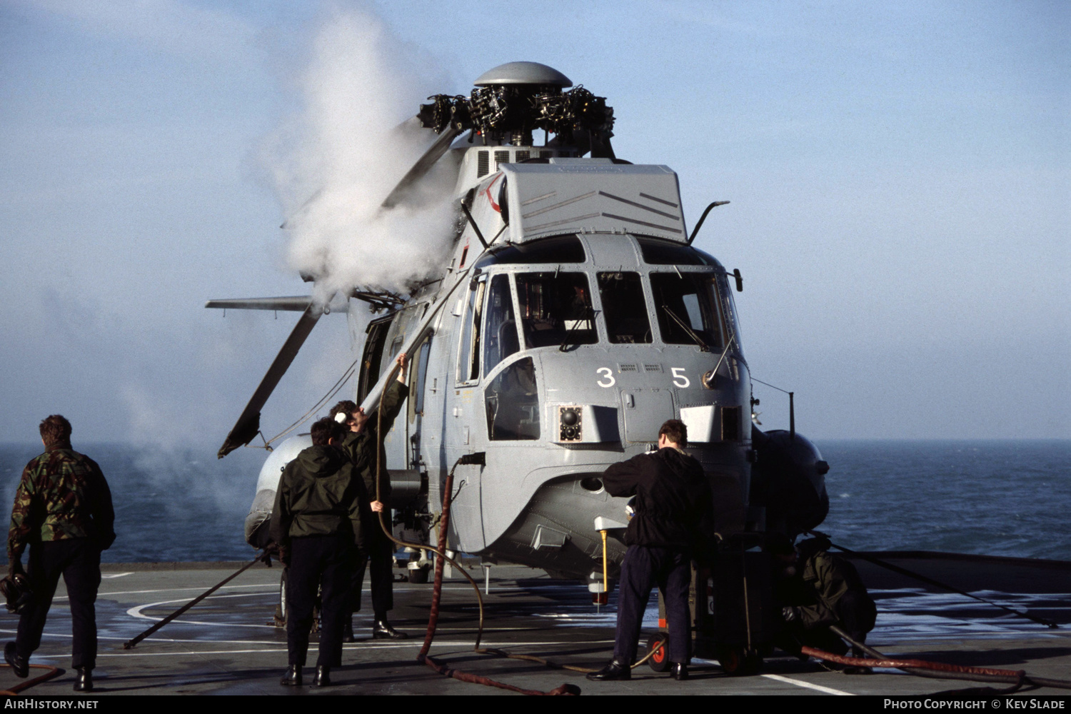 Aircraft Photo of XV661 | Westland WS-61 Sea King HAS5 | UK - Navy | AirHistory.net #433960