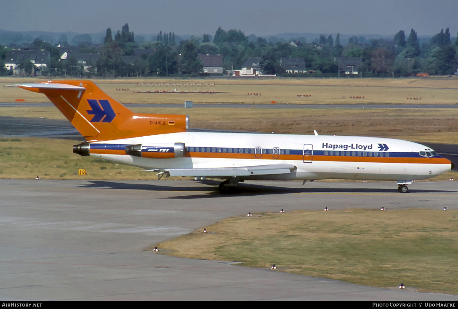 Aircraft Photo of D-AHLQ | Boeing 727-46 | Hapag-Lloyd | AirHistory.net #434030