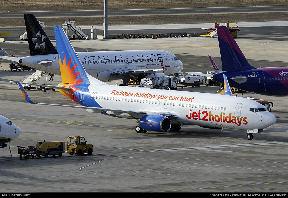 Aircraft Photo of G-DRTL | Boeing 737-8AL | Jet2 Holidays | AirHistory.net #434047