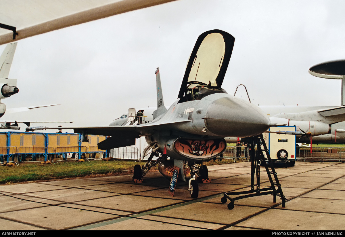 Aircraft Photo of J-253 | General Dynamics F-16A Fighting Falcon | Netherlands - Air Force | AirHistory.net #434061