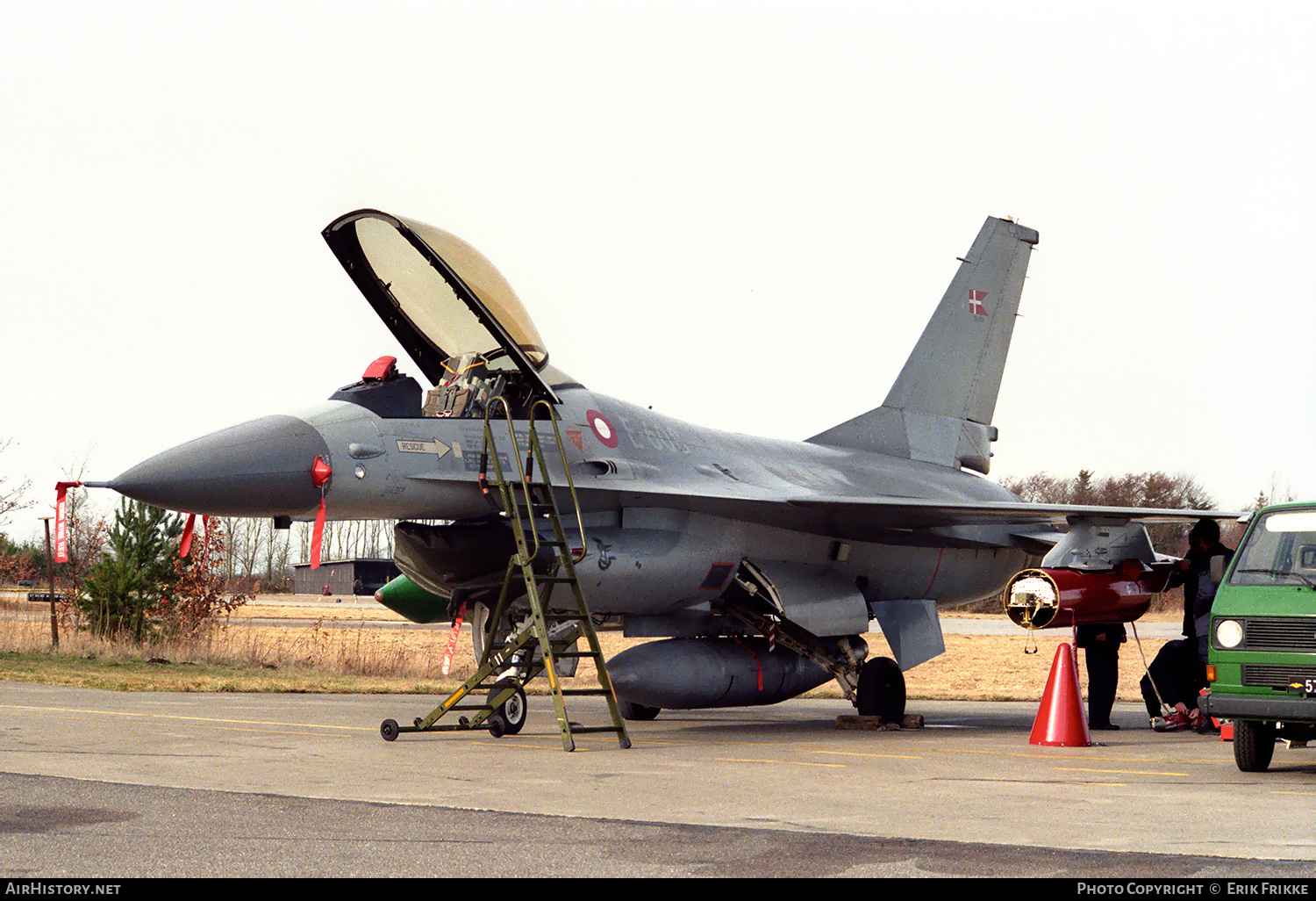 Aircraft Photo of E-608 | General Dynamics F-16A Fighting Falcon | Denmark - Air Force | AirHistory.net #434073