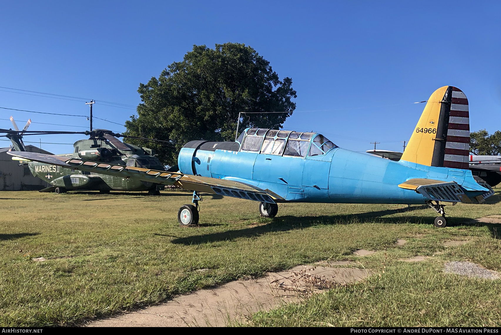 Aircraft Photo of 64966 | Vultee BT-13 Valiant | USA - Navy | AirHistory.net #434091