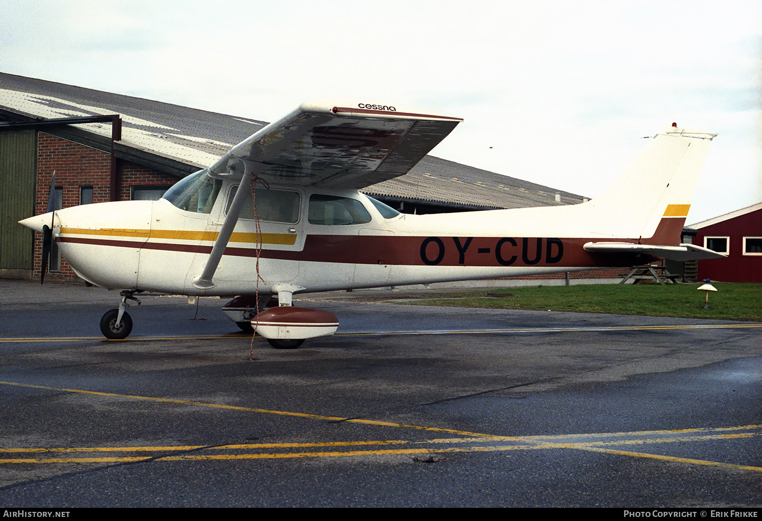 Aircraft Photo of OY-CUD | Cessna 172N Skyhawk | AirHistory.net #434218