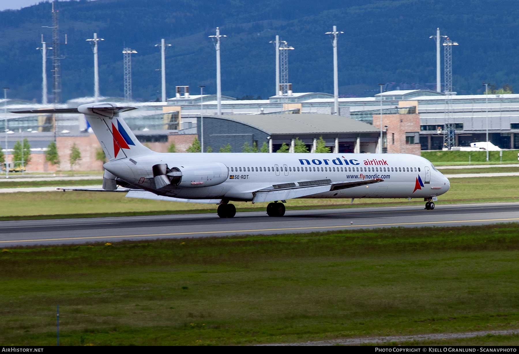 Aircraft Photo of SE-RDT | McDonnell Douglas MD-82 (DC-9-82) | Nordic Airlink | AirHistory.net #434255