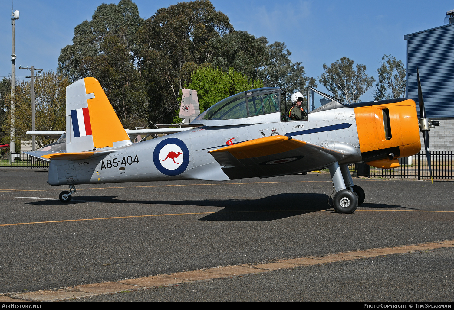 Aircraft Photo of VH-CZE / A85-404 | Commonwealth CA-25 Winjeel | Australia - Air Force | AirHistory.net #434281