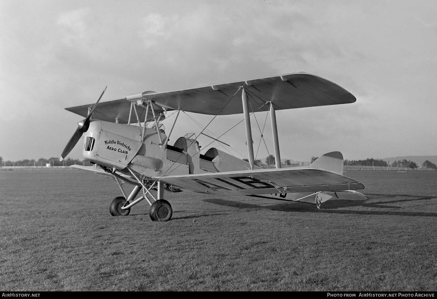 Aircraft Photo of ZK-AIB | De Havilland D.H. 82A Tiger Moth | Middle Districts Aero Club | AirHistory.net #434315