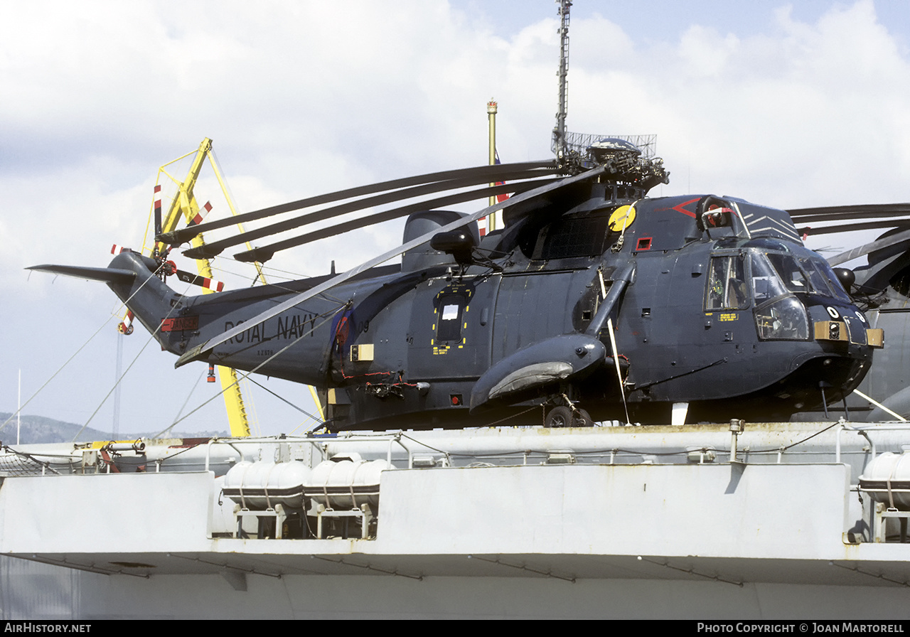 Aircraft Photo of XZ579 | Westland WS-61 Sea King HAS6 | UK - Navy | AirHistory.net #434436