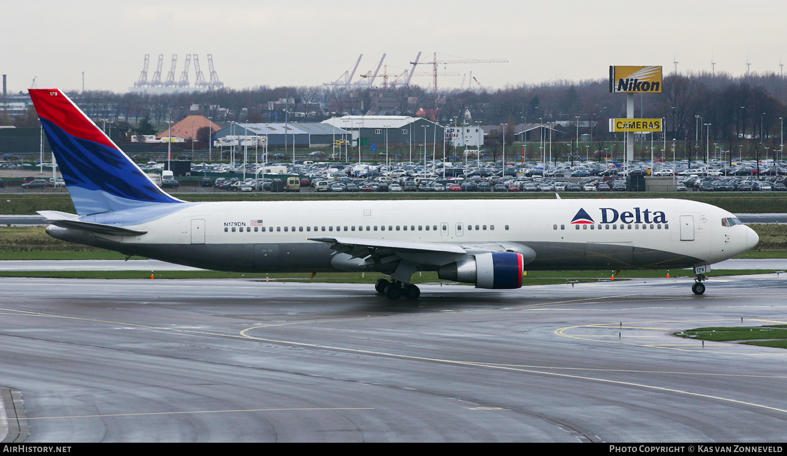 Aircraft Photo of N179DN | Boeing 767-332/ER | Delta Air Lines | AirHistory.net #434451