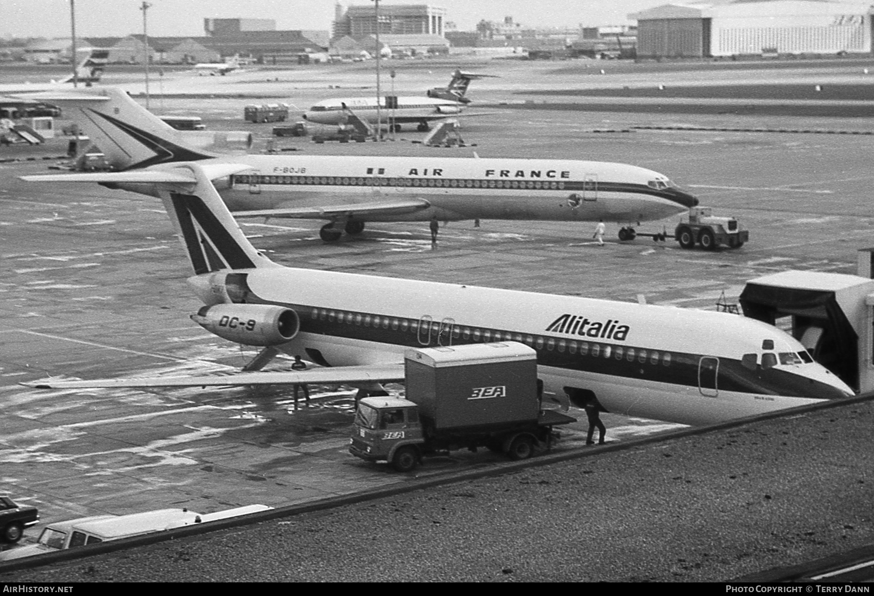 Aircraft Photo of I-DIKY | McDonnell Douglas DC-9-32 | Alitalia | AirHistory.net #434483