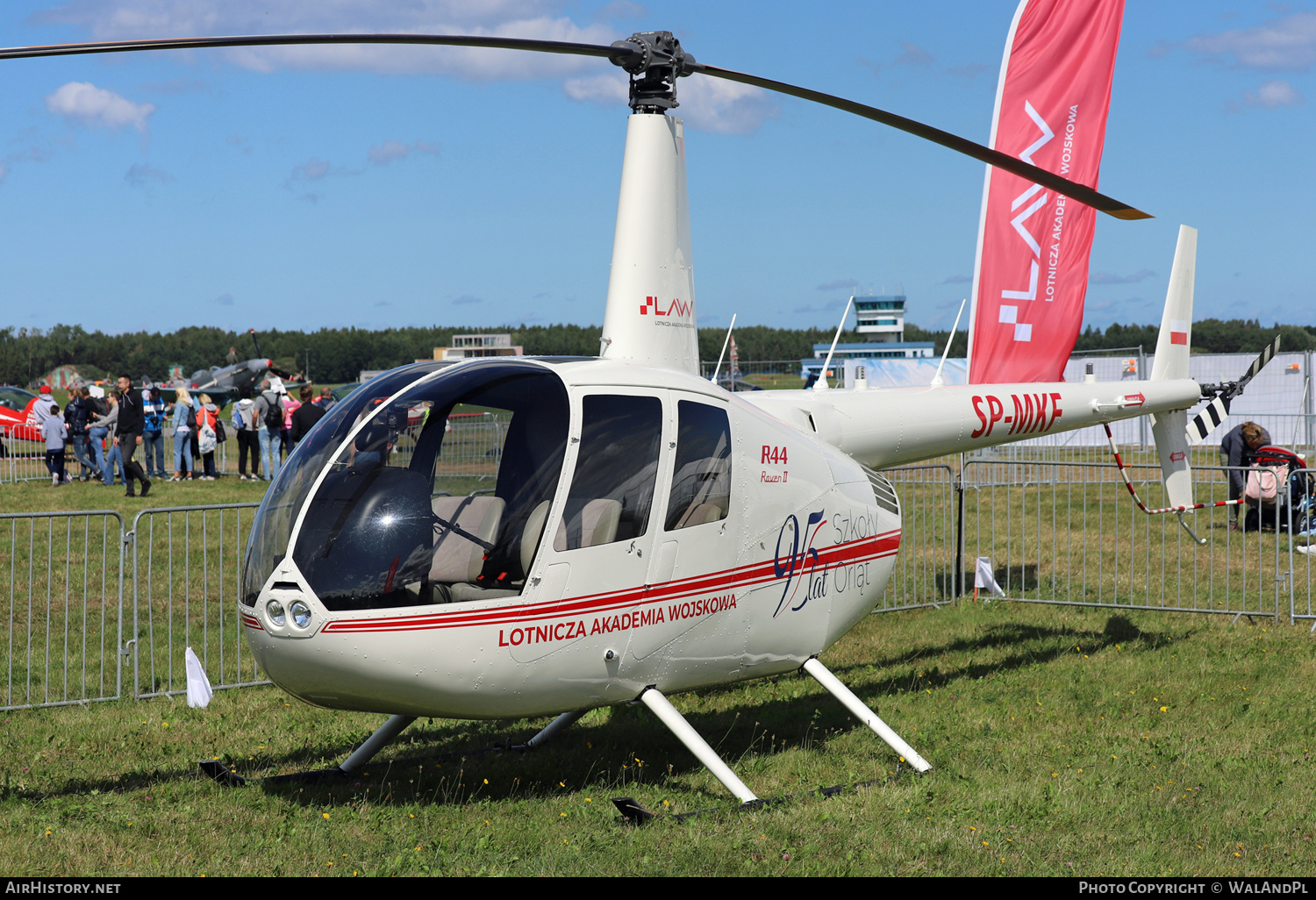 Aircraft Photo of SP-MKF | Robinson R-44 Raven II | Lotnicza Akademia Wojskowa - LAW | AirHistory.net #434485