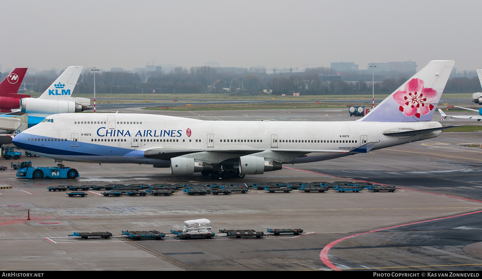 Aircraft Photo of B-18272 | Boeing 747-409 | China Airlines | AirHistory.net #434498