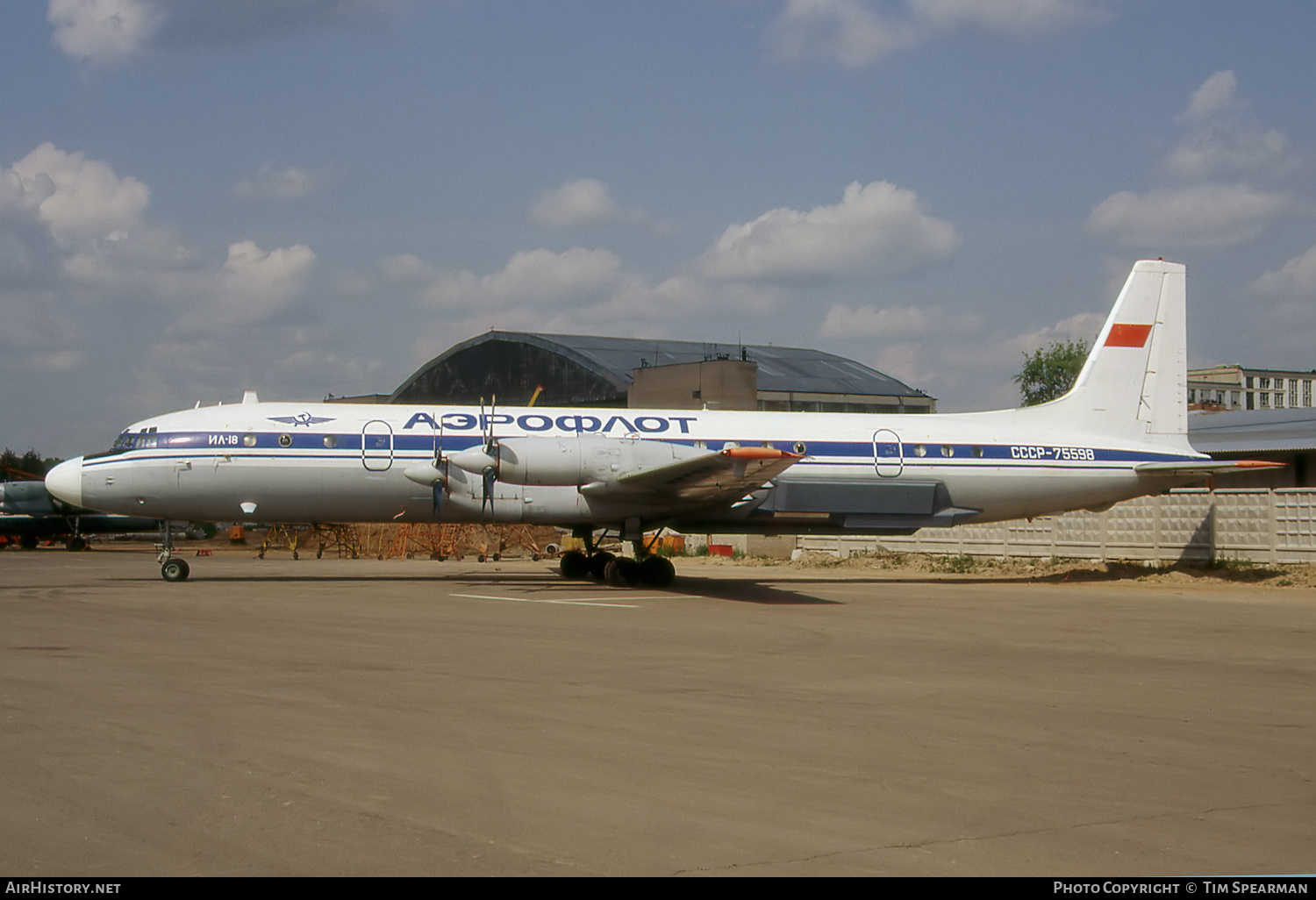 Aircraft Photo of RA-75598 | Ilyushin Il-18DTs Tsiklon | Aeroflot | AirHistory.net #434559