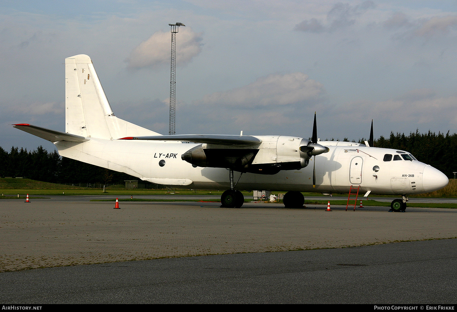 Aircraft Photo of LY-APK | Antonov An-26B | Aviavilsa | AirHistory.net #434596