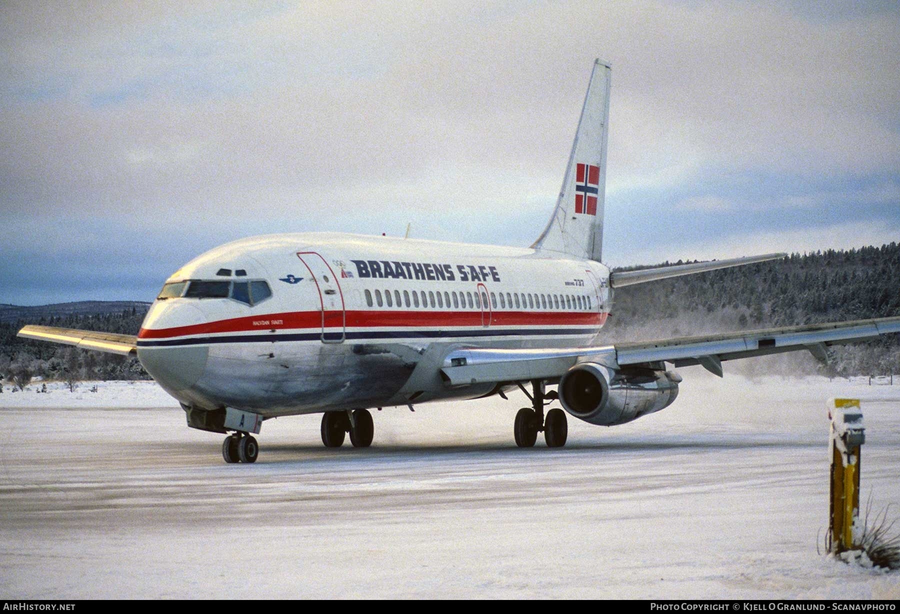 Aircraft Photo of LN-SUA | Boeing 737-205/Adv | Braathens SAFE | AirHistory.net #434692