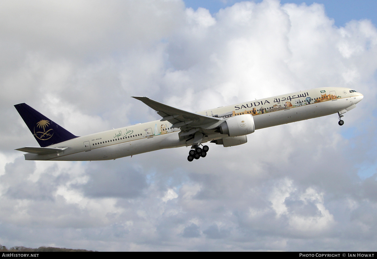 Aircraft Photo of HZ-AK28 | Boeing 777-368/ER | Saudia - Saudi Arabian Airlines | AirHistory.net #434722