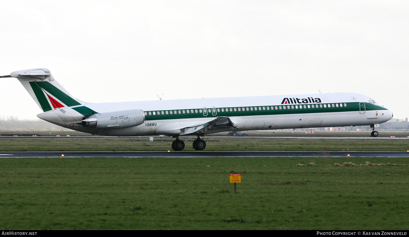 Aircraft Photo of I-DAWJ | McDonnell Douglas MD-82 (DC-9-82) | Alitalia | AirHistory.net #434732