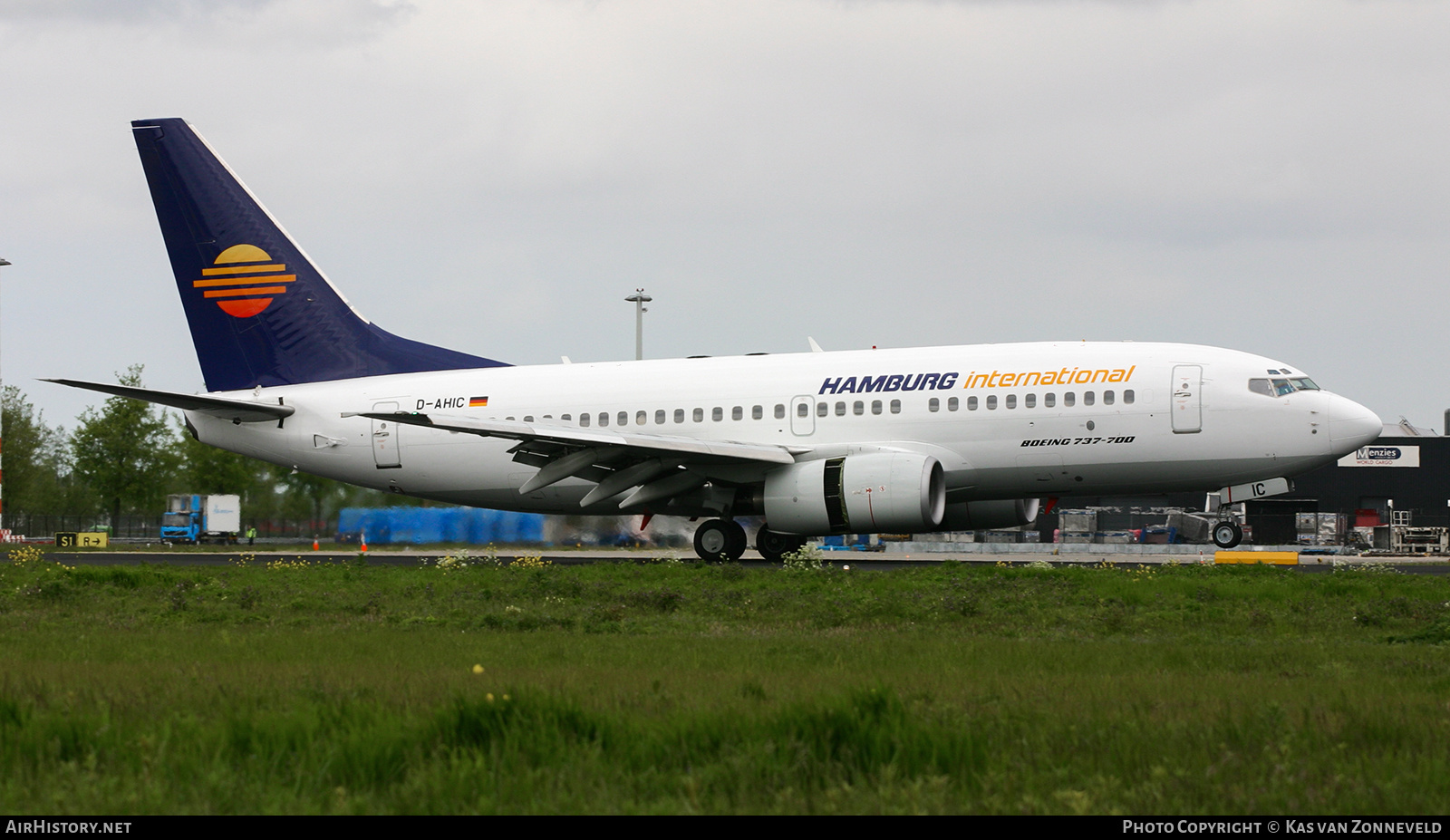 Aircraft Photo of D-AHIC | Boeing 737-7BK | Hamburg International | AirHistory.net #434839