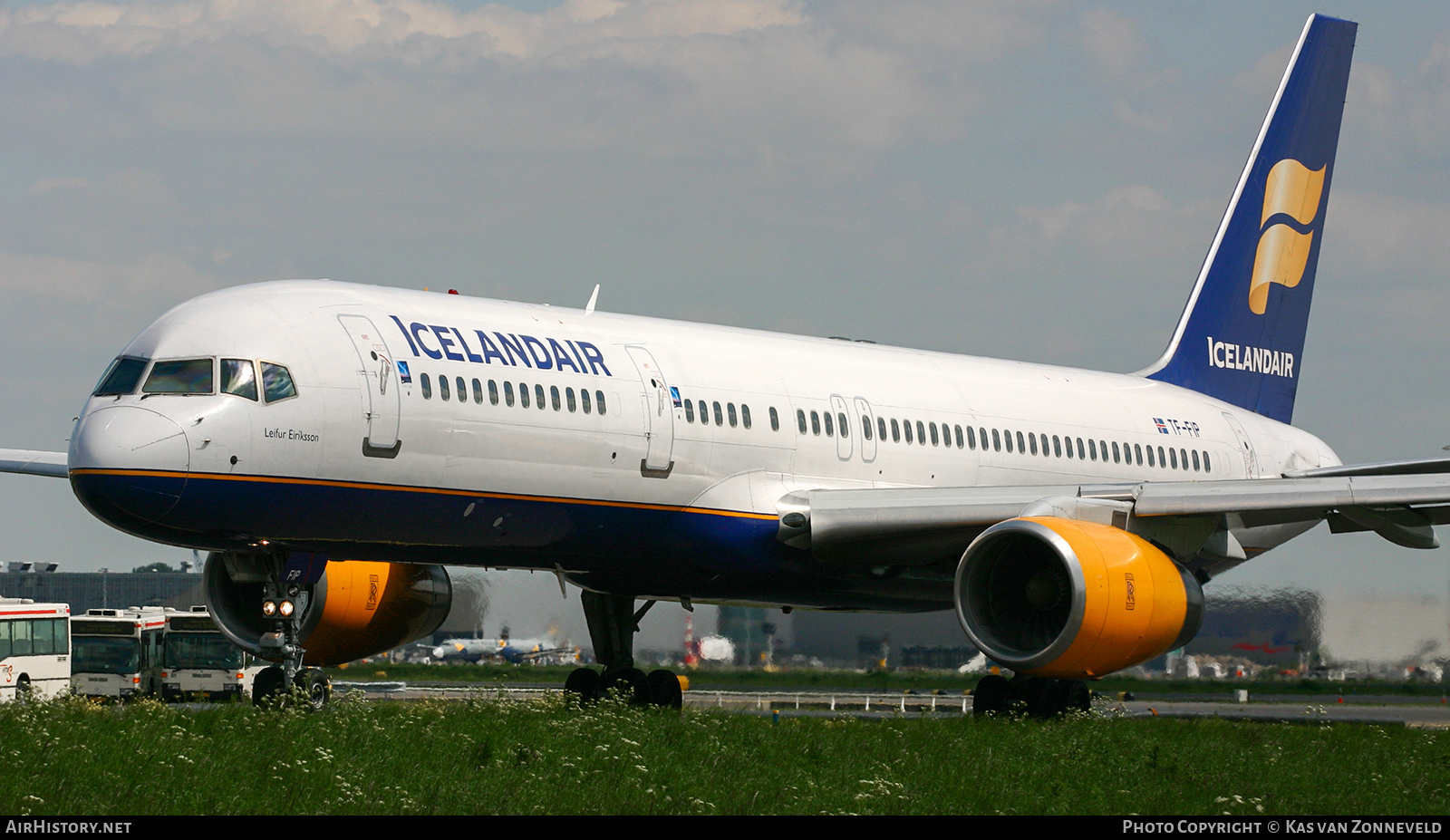 Aircraft Photo of TF-FIP | Boeing 757-208 | Icelandair | AirHistory.net #434871