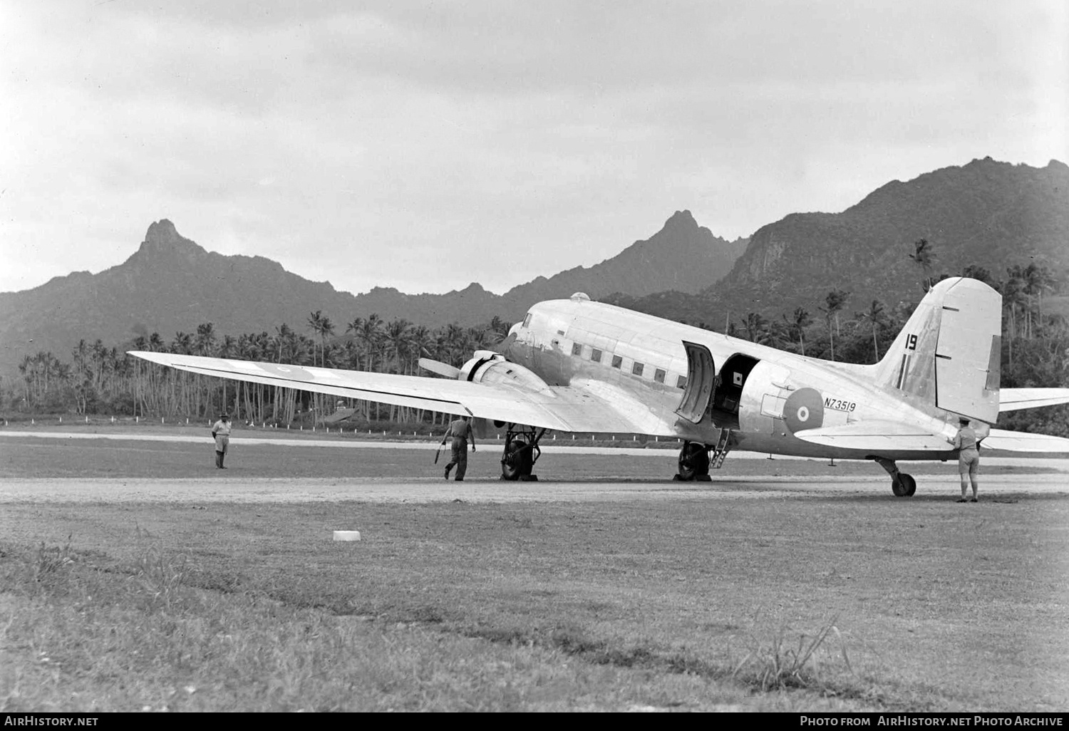 Aircraft Photo of NZ3519 | Douglas C-47A Skytrain | New Zealand - Air Force | AirHistory.net #434925