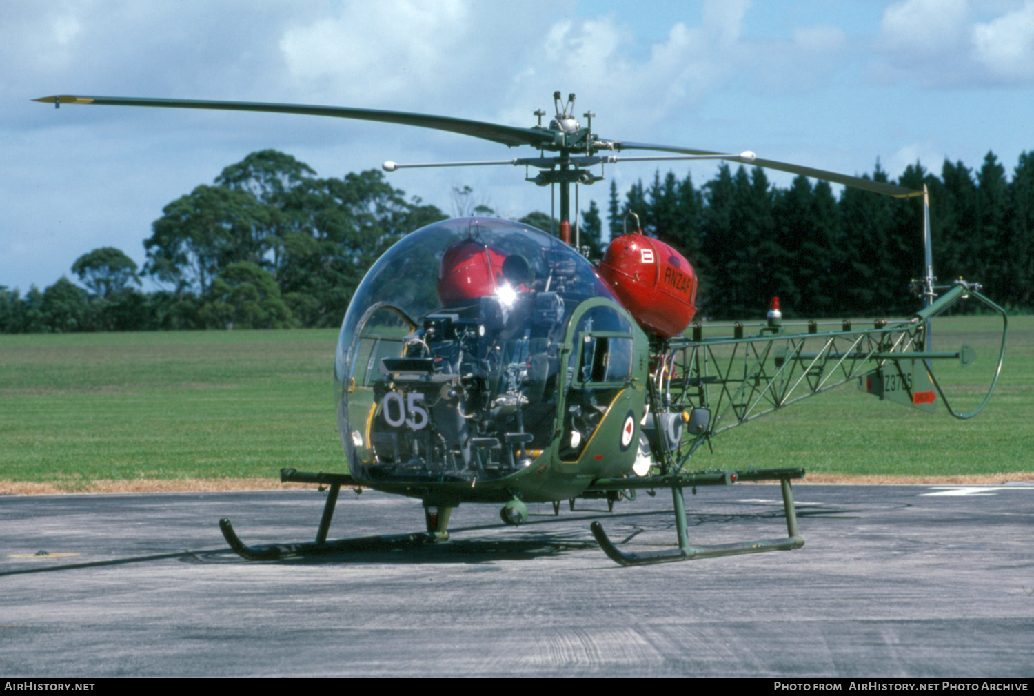 Aircraft Photo of NZ3705 | Bell 47G | New Zealand - Air Force | AirHistory.net #434927