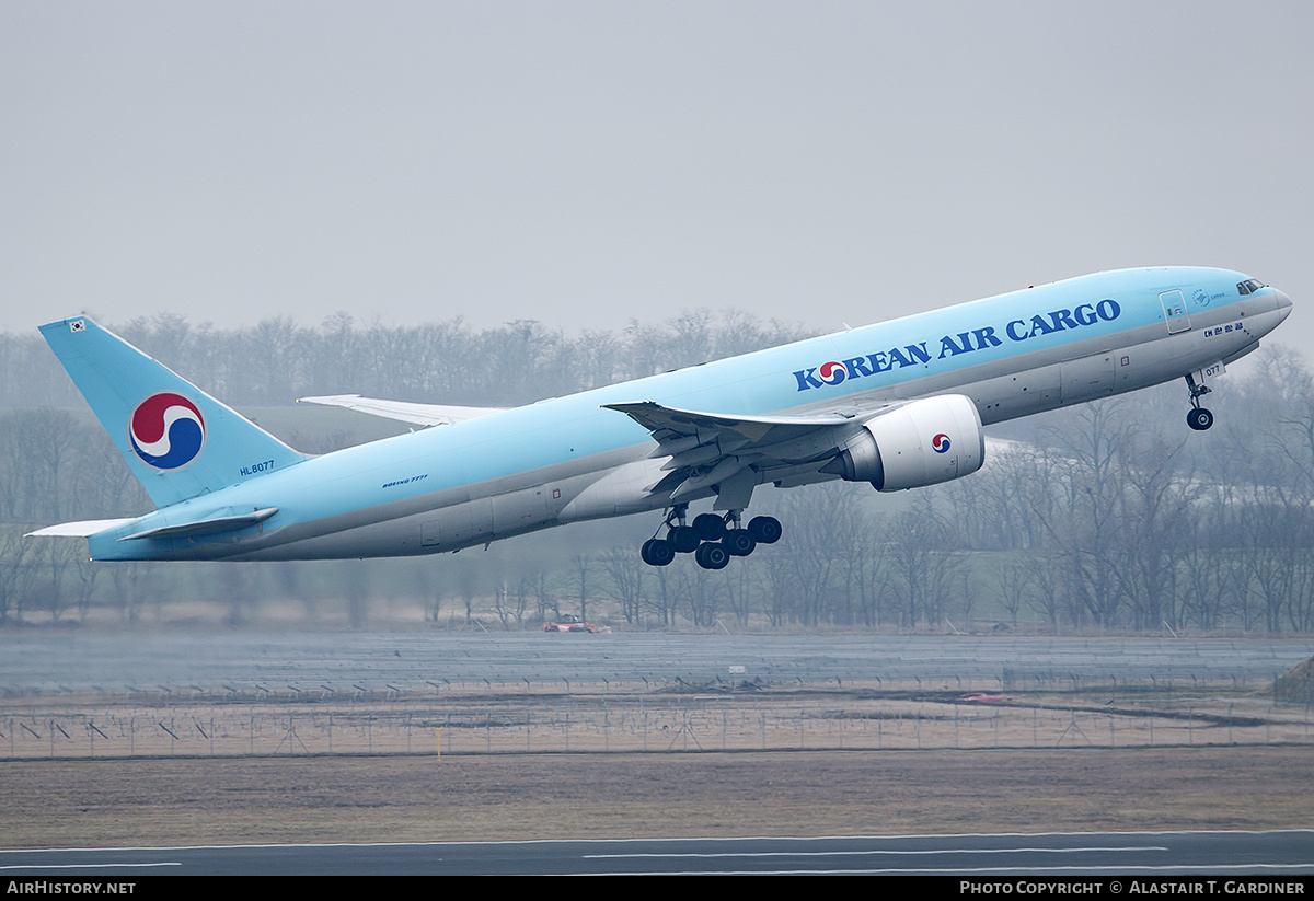 Aircraft Photo of HL8077 | Boeing 777-F | Korean Air Cargo | AirHistory.net #434944