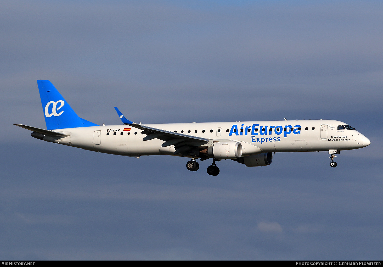 Aircraft Photo of EC-LKM | Embraer 195LR (ERJ-190-200LR) | Air Europa Express | AirHistory.net #434988