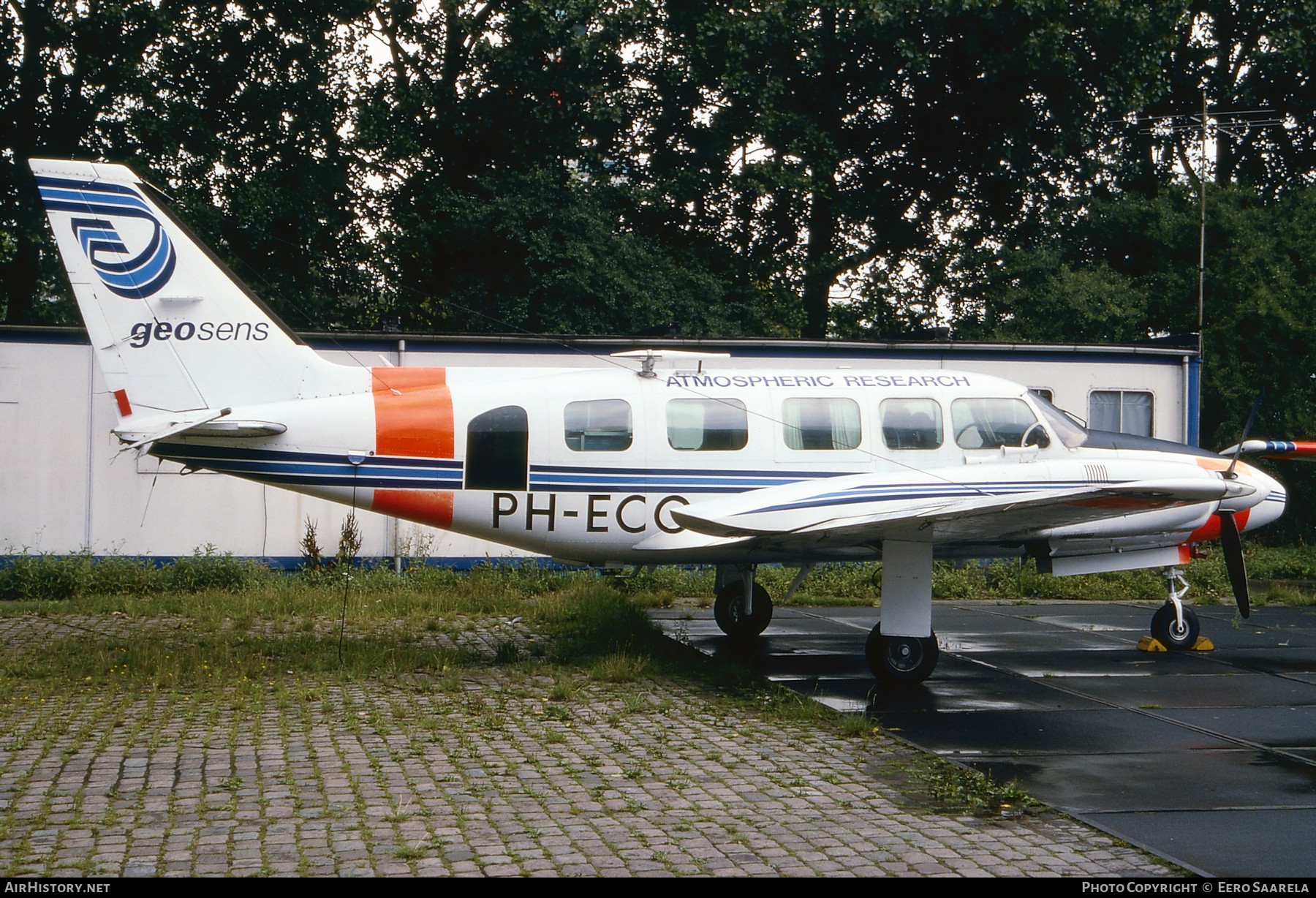 Aircraft Photo of PH-ECO | Piper PA-31-350 Chieftain | Geosens | AirHistory.net #435069
