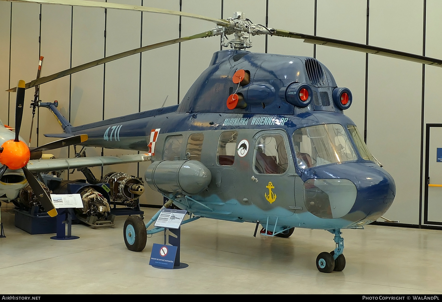 Aircraft Photo of 4711 | Mil Mi-2P | Poland - Navy | AirHistory.net #435280