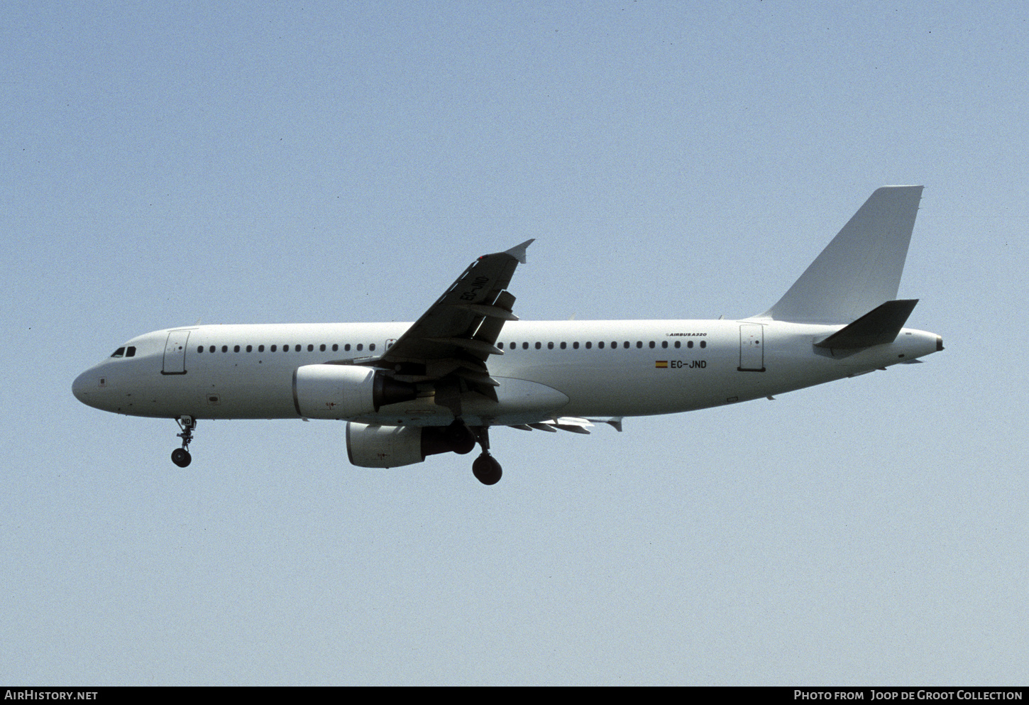 Aircraft Photo of EC-JND | Airbus A320-214 | AirHistory.net #435329