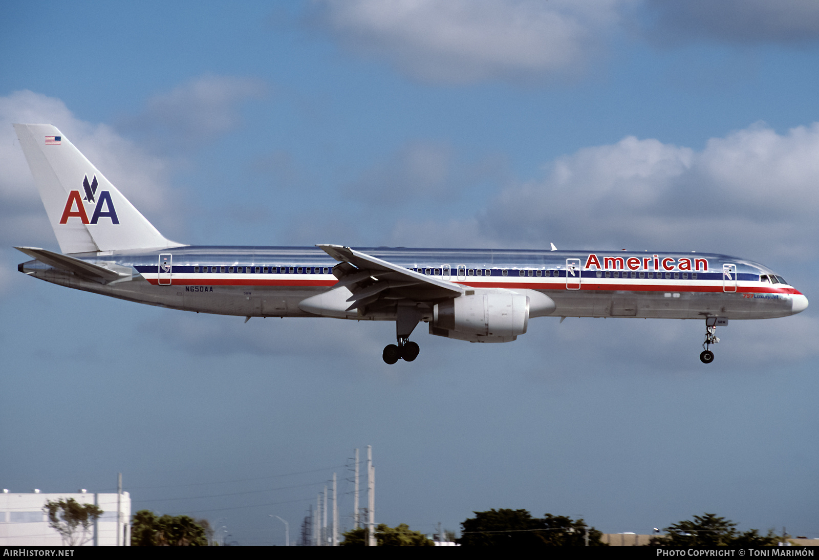 Aircraft Photo of N650AA | Boeing 757-223 | American Airlines | AirHistory.net #435440