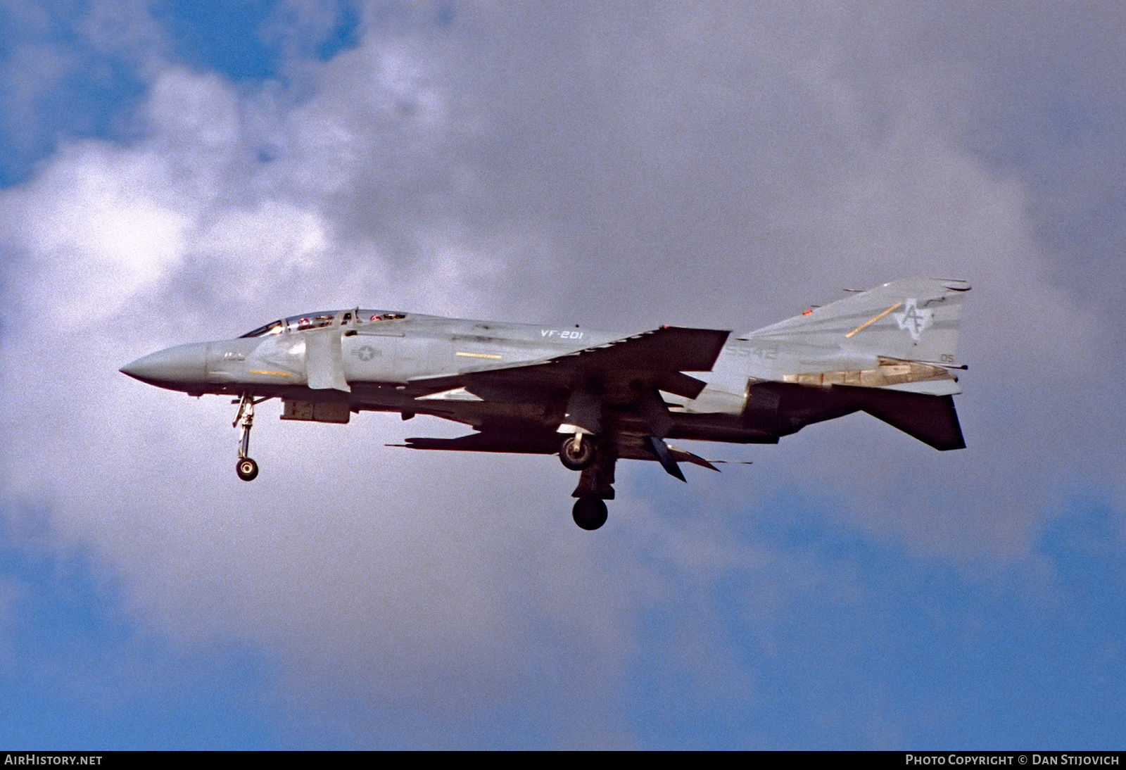 Aircraft Photo of 155542 / 5542 | McDonnell Douglas F-4S Phantom II | USA - Navy | AirHistory.net #435487