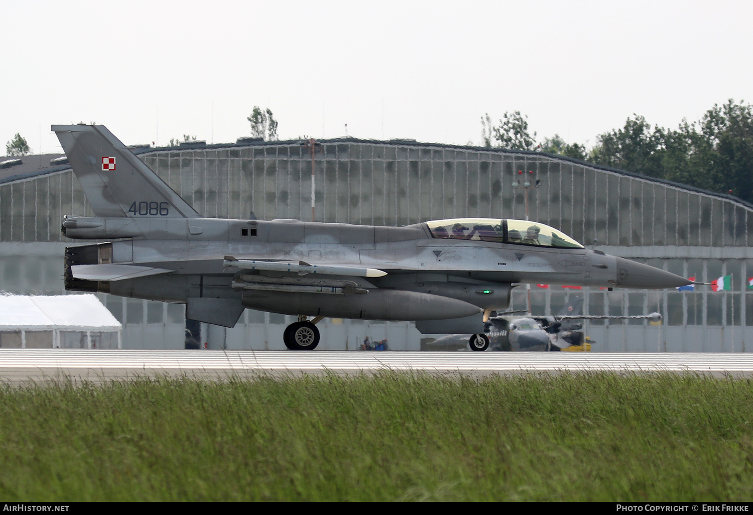 Aircraft Photo of 4086 | Lockheed Martin F-16DJ Fighting Falcon | Poland - Air Force | AirHistory.net #435492