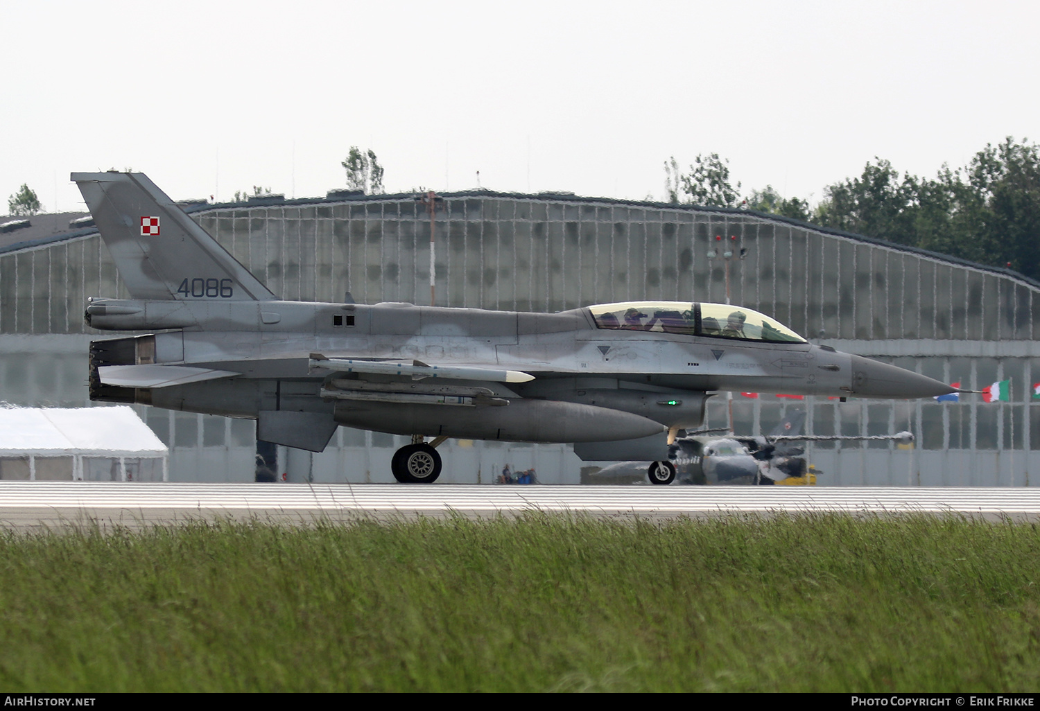 Aircraft Photo of 4086 | Lockheed Martin F-16DJ Fighting Falcon | Poland - Air Force | AirHistory.net #435492