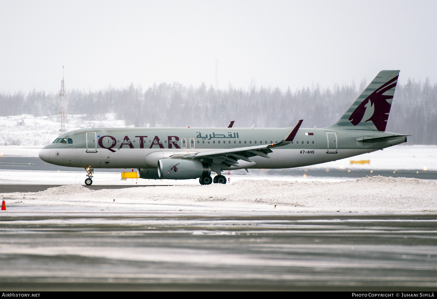 Aircraft Photo of A7-AHS | Airbus A320-232 | Qatar Airways | AirHistory.net #435678