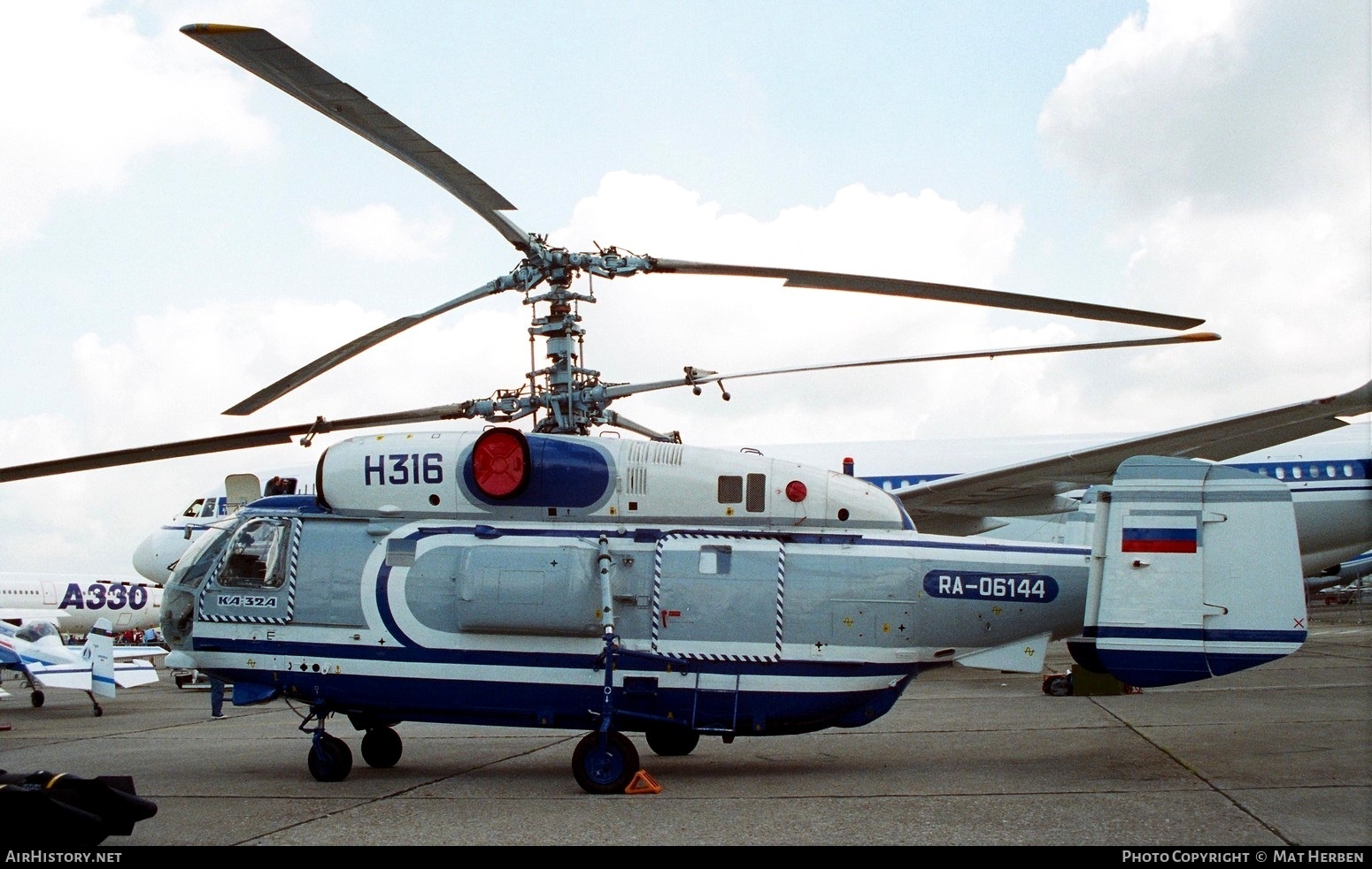 Aircraft Photo of RA-06144 | Kamov Ka-32A2 | AirHistory.net #435825