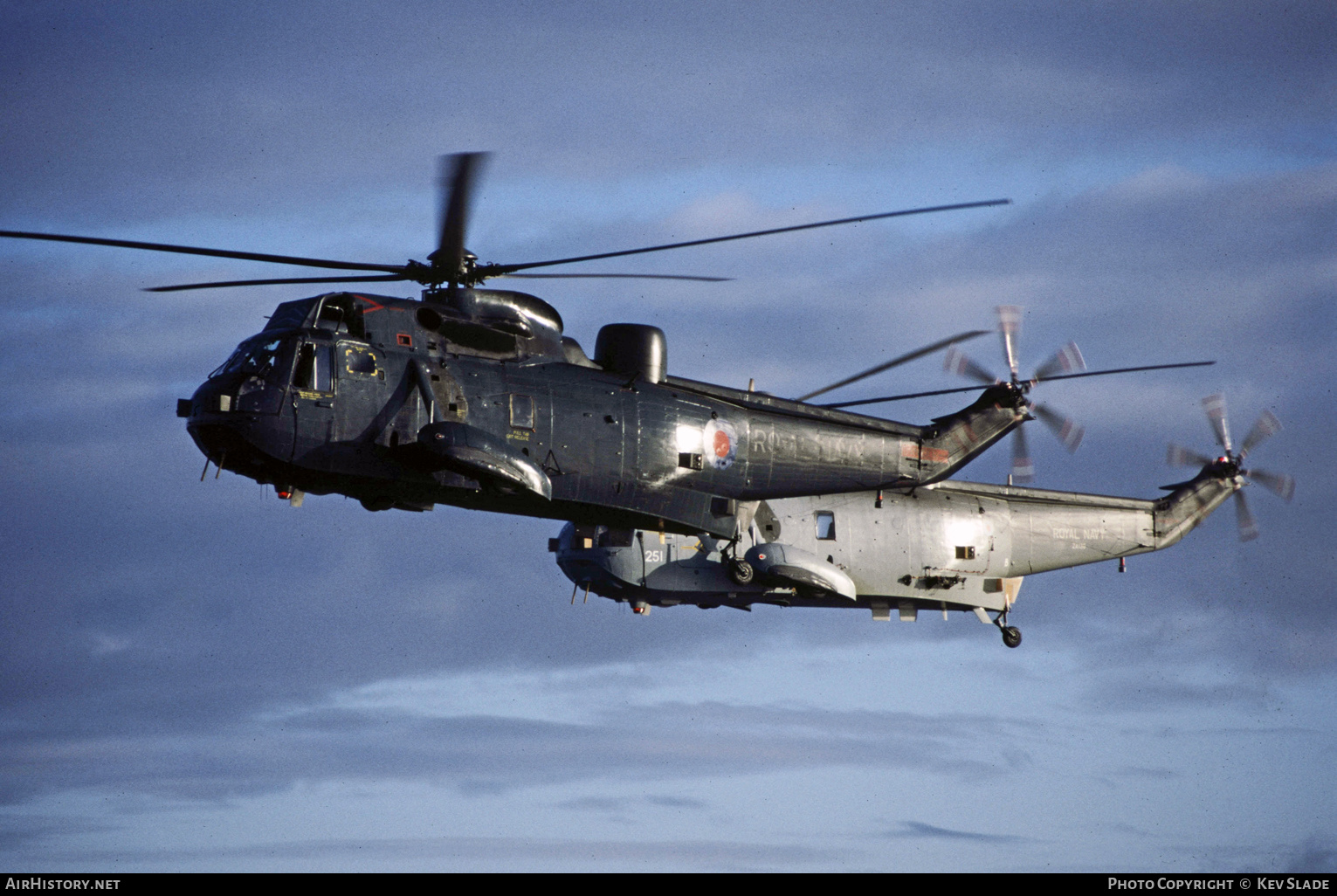 Aircraft Photo of XZ581 | Westland WS-61 Sea King HAS6 | UK - Navy | AirHistory.net #435833