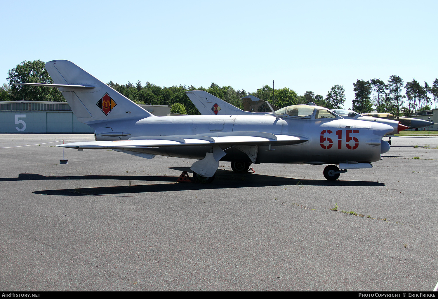 Aircraft Photo of 615 | PZL-Mielec Lim-5P (MiG-17PF) | East Germany - Air Force | AirHistory.net #435863