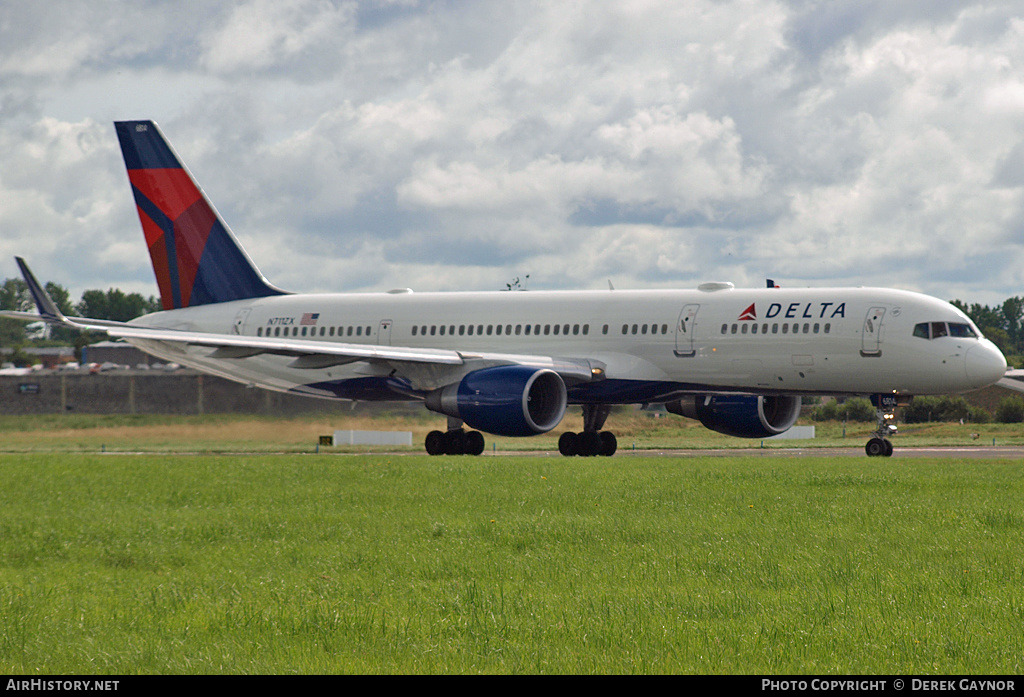 Aircraft Photo of N711ZX | Boeing 757-231 | Delta Air Lines | AirHistory.net #435935