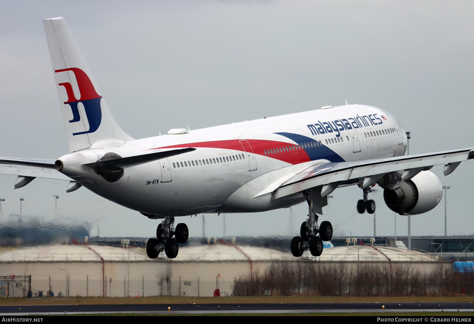 Aircraft Photo of 9M-MTW | Airbus A330-223 | Malaysia Airlines | AirHistory.net #435985