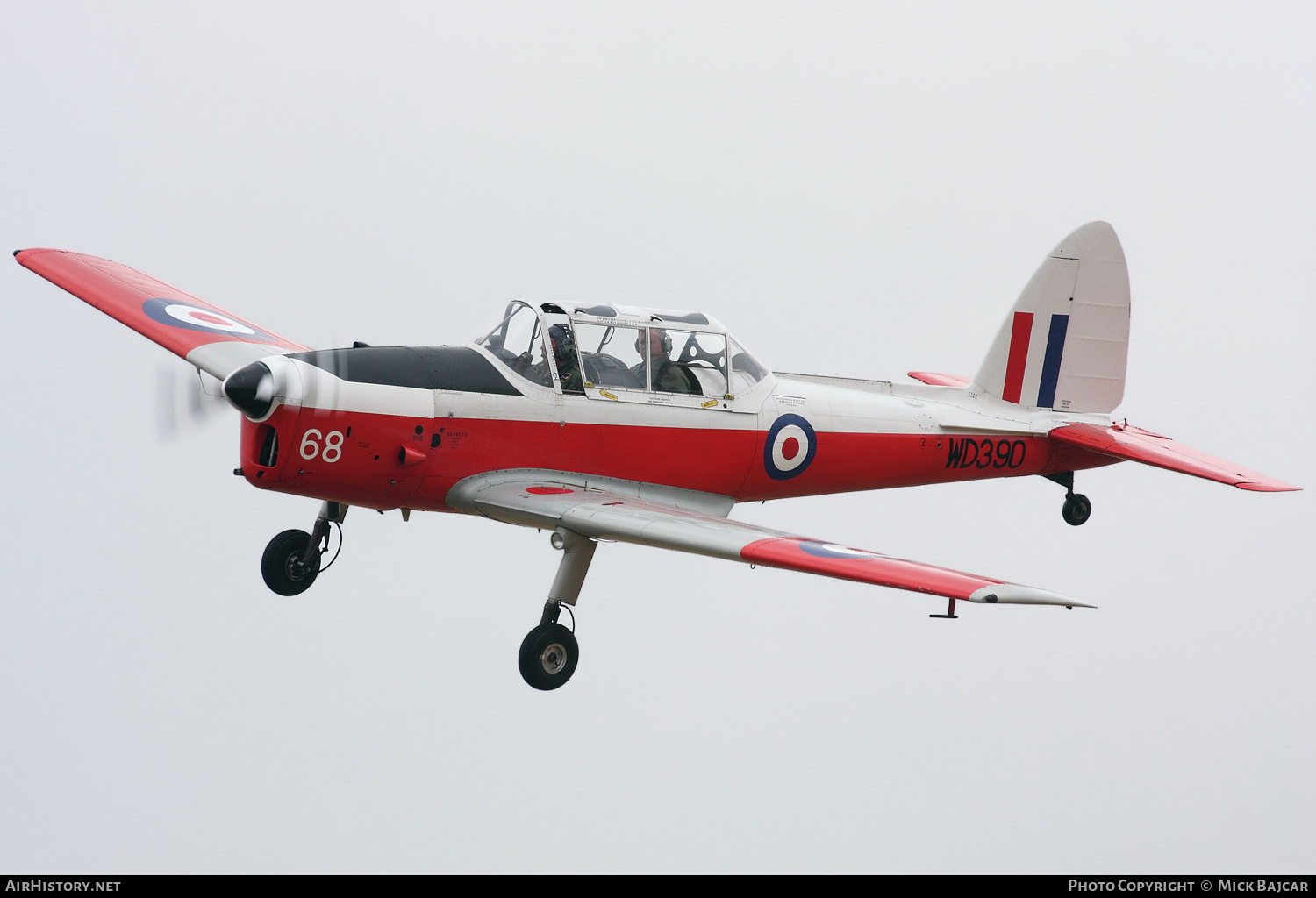 Aircraft Photo of G-BWNK / WD390 | De Havilland DHC-1 Chipmunk Mk22 | UK - Air Force | AirHistory.net #436115