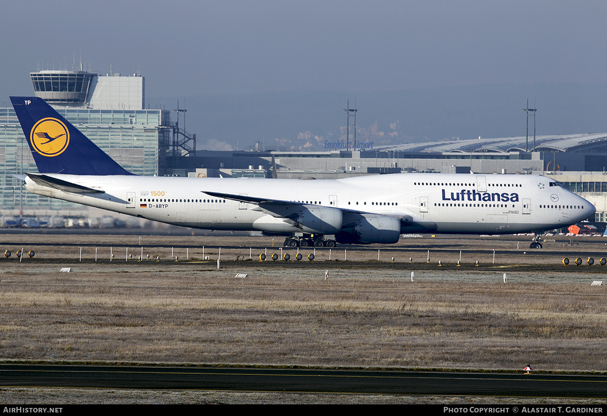 Aircraft Photo of D-ABYP | Boeing 747-830 | Lufthansa | AirHistory.net #436116