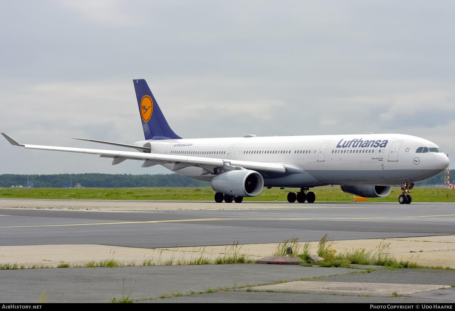 Aircraft Photo of D-AIKF | Airbus A330-343 | Lufthansa | AirHistory.net #436161