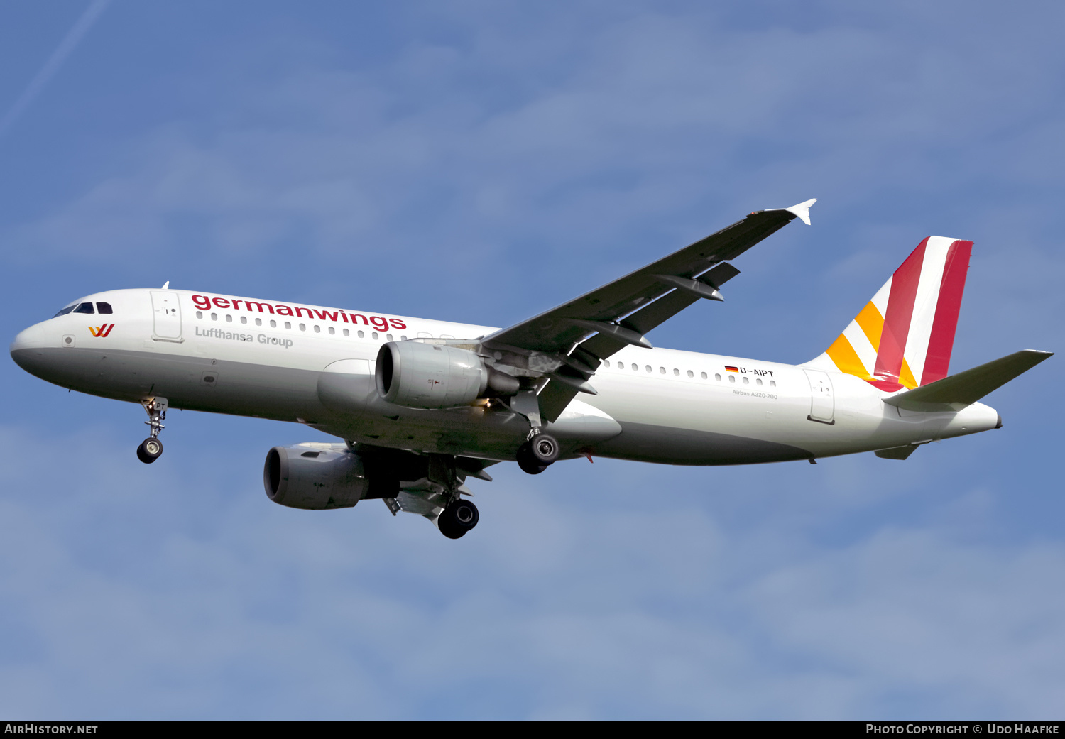 Aircraft Photo of D-AIPT | Airbus A320-211 | Germanwings | AirHistory.net #436190