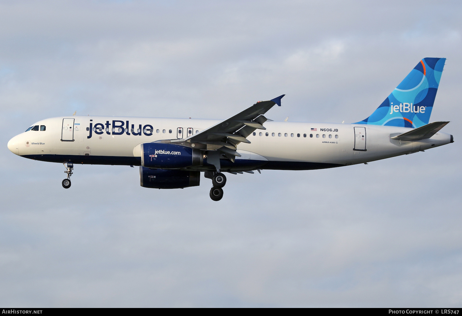 Aircraft Photo of N606JB | Airbus A320-232 | JetBlue Airways | AirHistory.net #436217