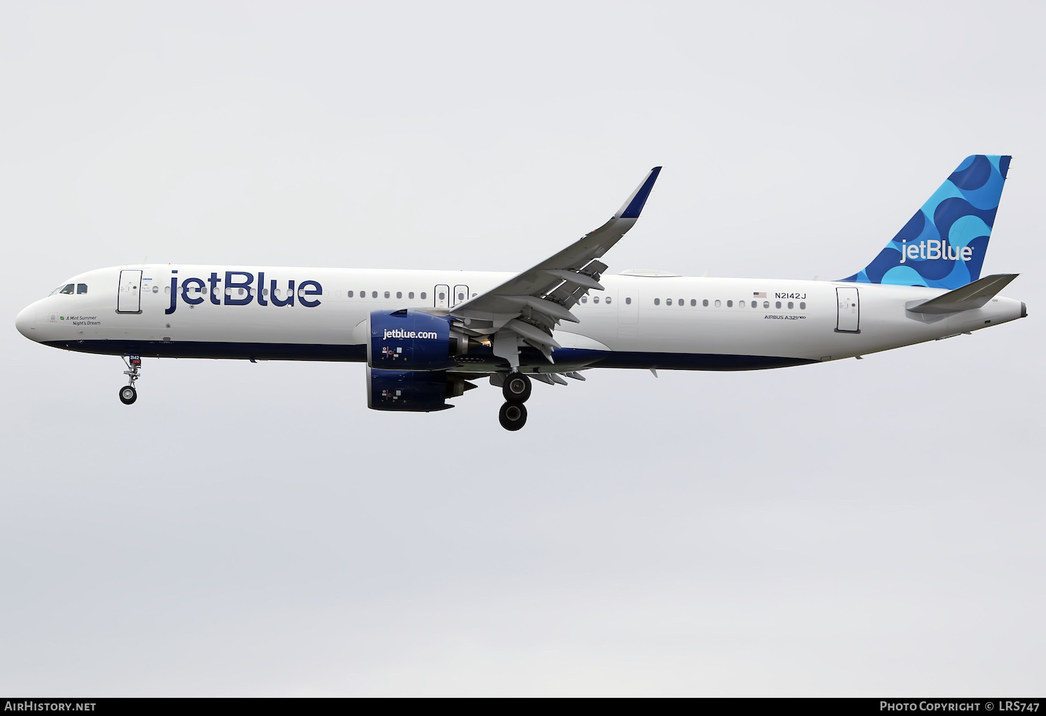 Aircraft Photo of N2142J | Airbus A321-271NX | JetBlue Airways | AirHistory.net #436296